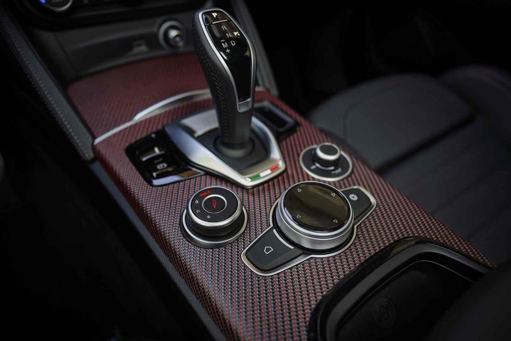 Alfa Romeo Stelvio Super Sport