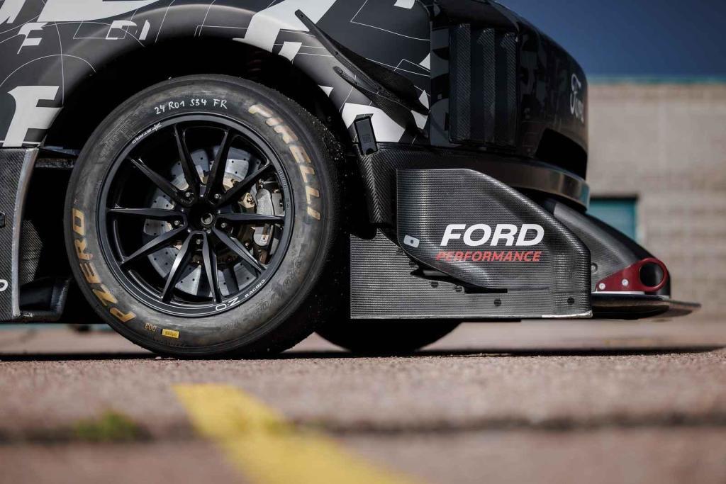 Ford F-150 EV Lightning Supertruck Demonstrator