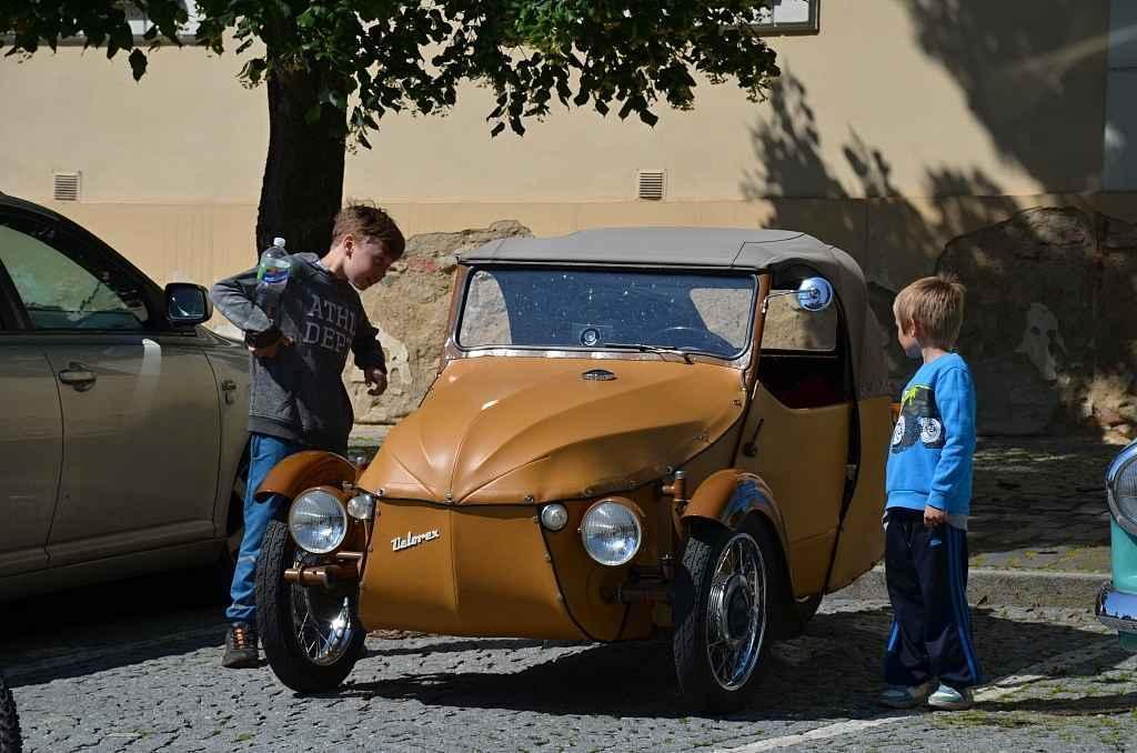 Kladenská veterán rallye se konala již posedmé.