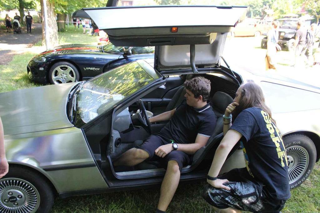 DeLorean DMC z filmu Návrat do budoucnosti.