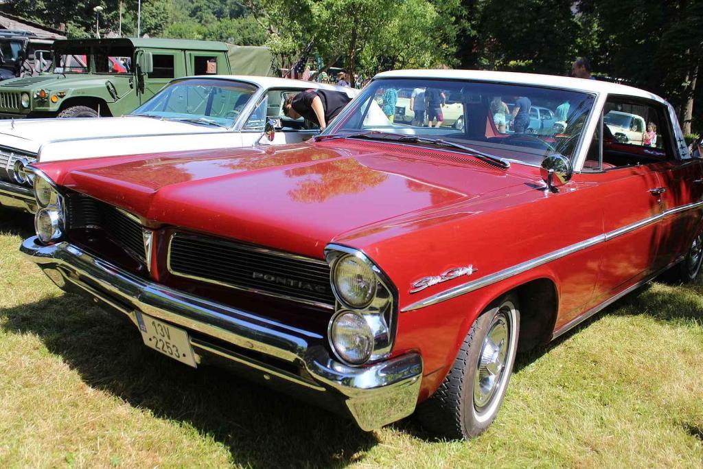 Vystavený Pontiac.