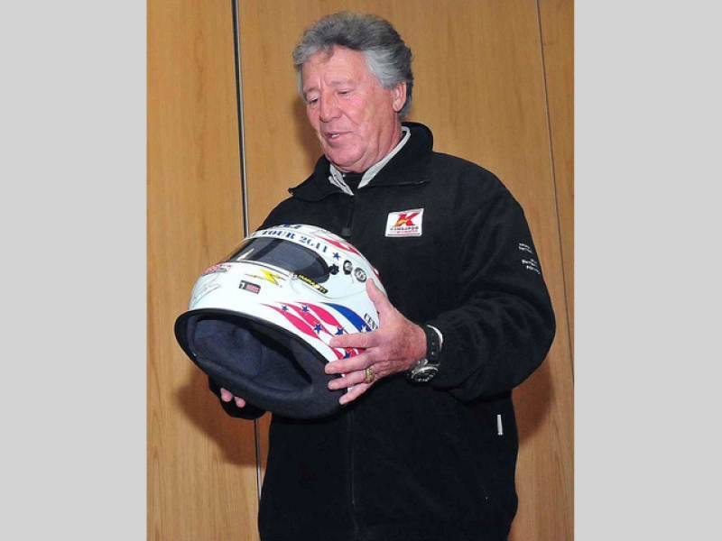 Mario Andretti v roce 2011.