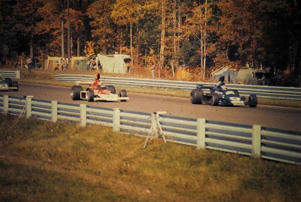 Mario Andretti s monopostem Parnelli při Velké ceně USA ve Watkins Glen. Na snímku je s Patrickem Depaillerem.