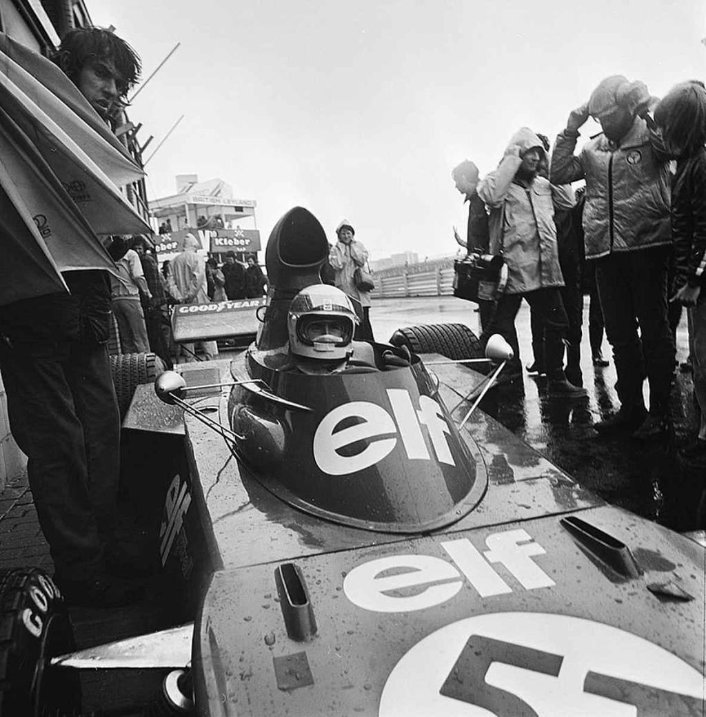 Jackie Stewart při Grand Prix Holandska 1973.