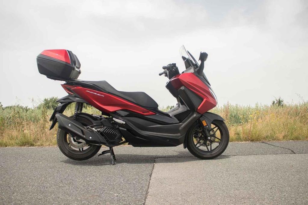 Honda Forza 125