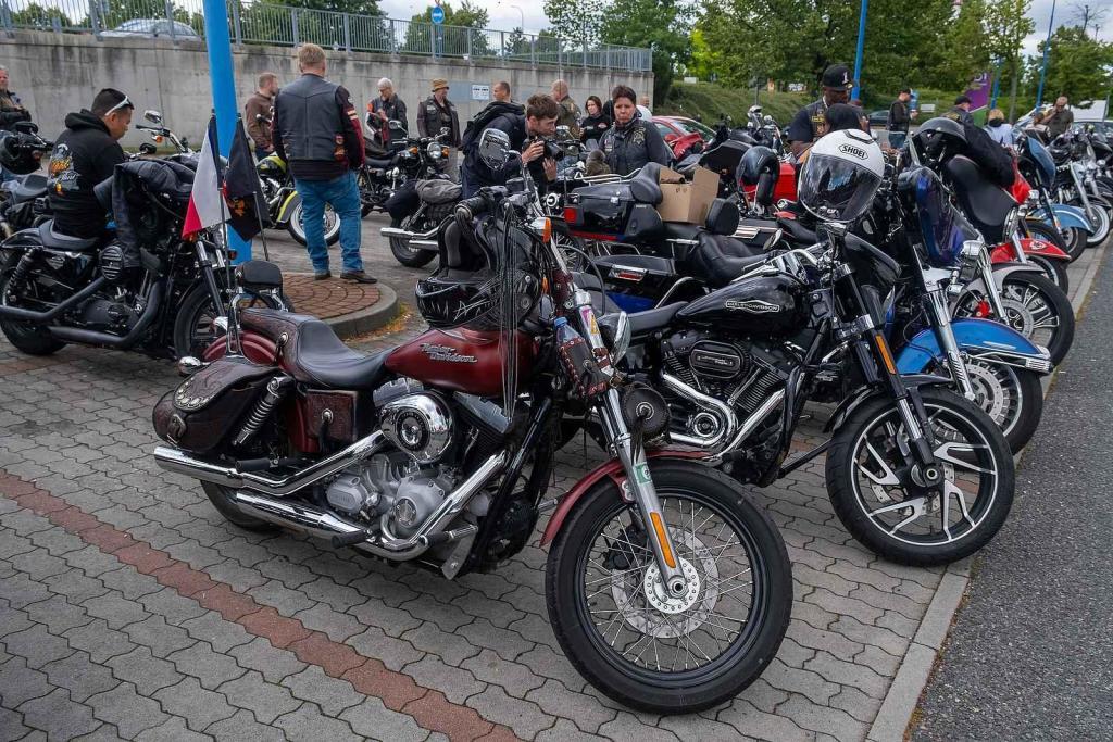 Z benefiční jízdy motocyklů na podporu válečných veteránů.
