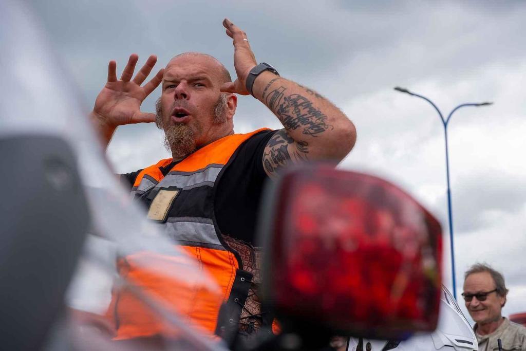 Z benefiční jízdy motocyklů na podporu válečných veteránů.
