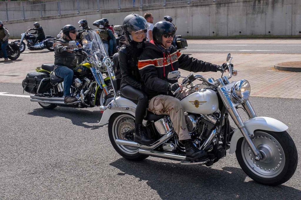 Z benefiční jízdy motocyklů na podporu válečných veteránů.