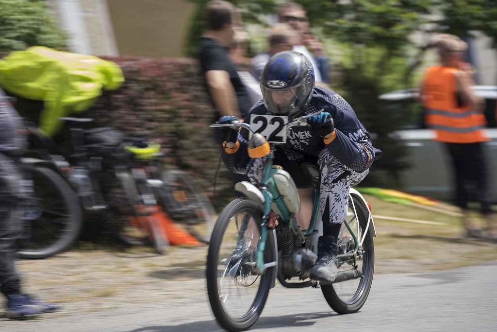 Připomeňte si, jak vypadala Moped rallye Rychtářov minulý rok.