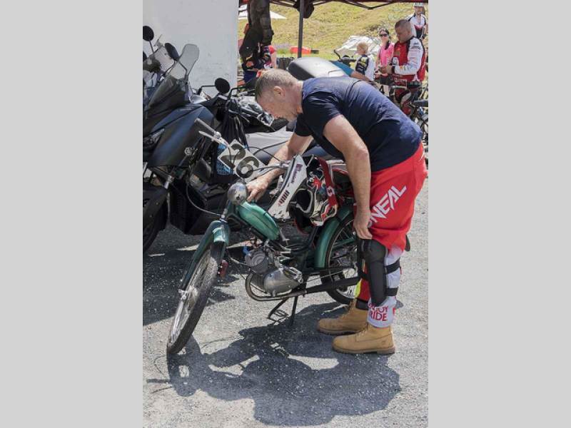 Připomeňte si, jak vypadala Moped rallye Rychtářov minulý rok.