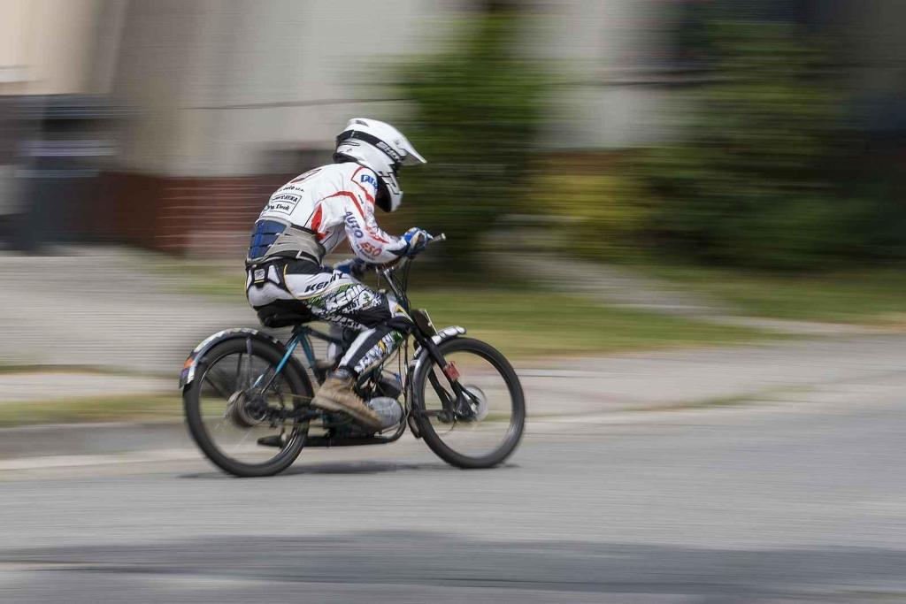 Připomeňte si, jak vypadala Moped rallye Rychtářov minulý rok.