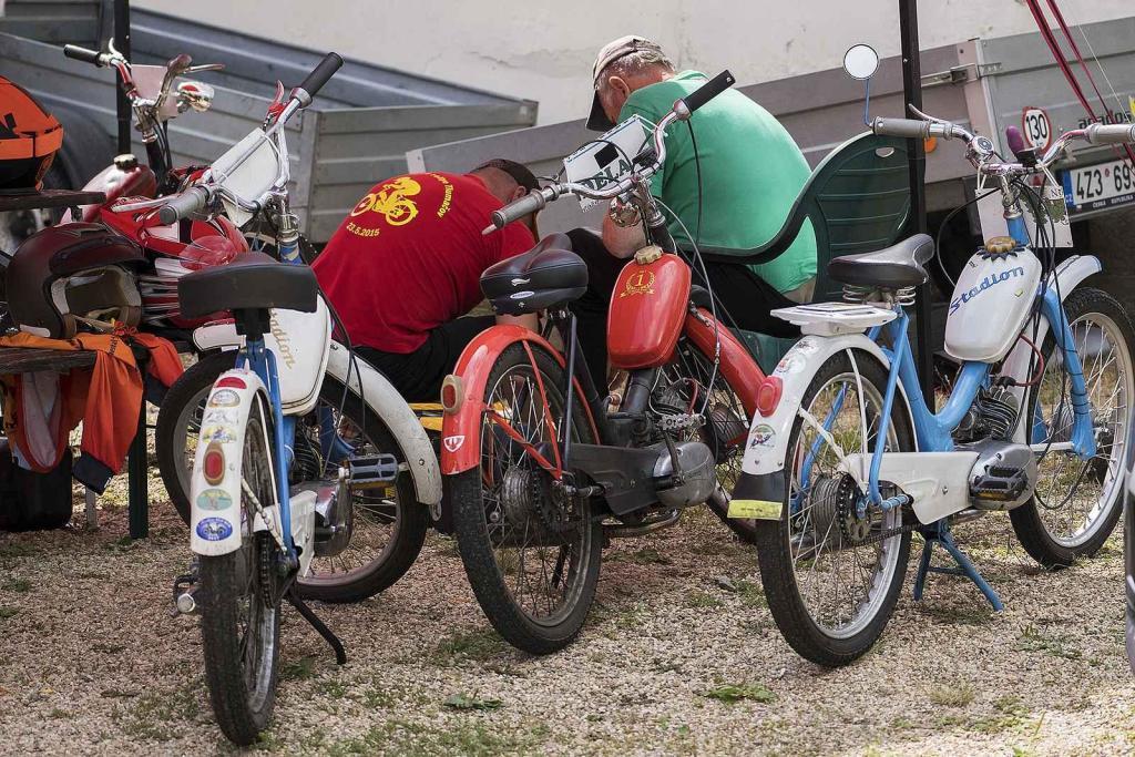 Připomeňte si, jak vypadala Moped rallye Rychtářov minulý rok.