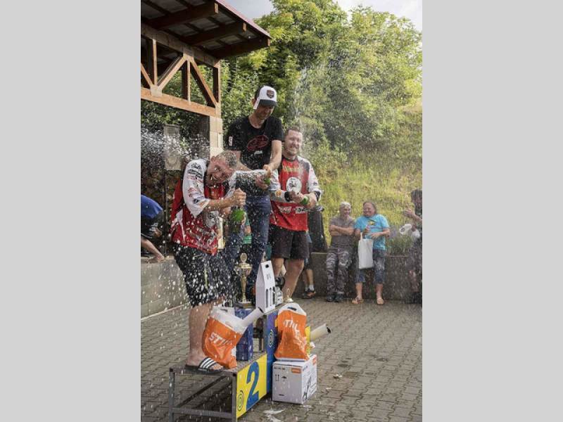 Připomeňte si, jak vypadala Moped rallye Rychtářov minulý rok.