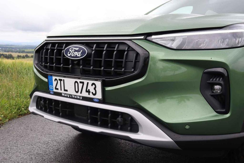 Ford Kuga 2.5 Duratec hybrid
