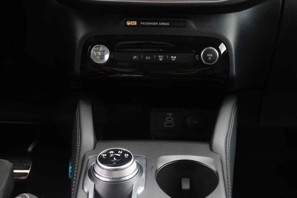 Ford Kuga 2.5 Duratec hybrid