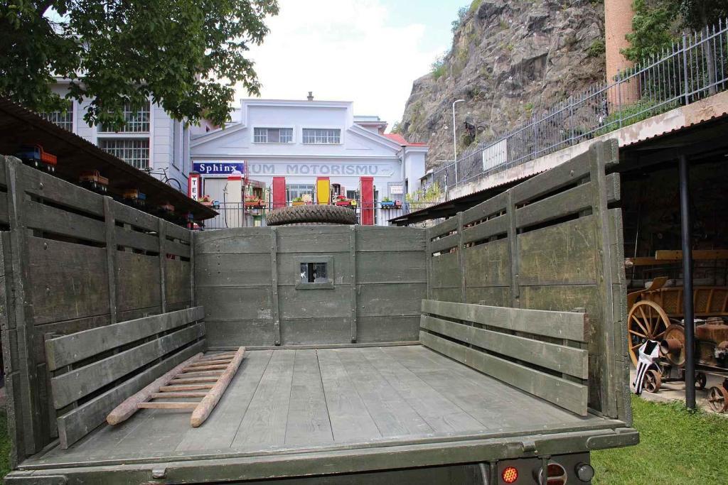 Vojenská Tatra 72 Jana Drozda vyhrála na slavkovském Veteranfestu první místo ve své kategorii.
