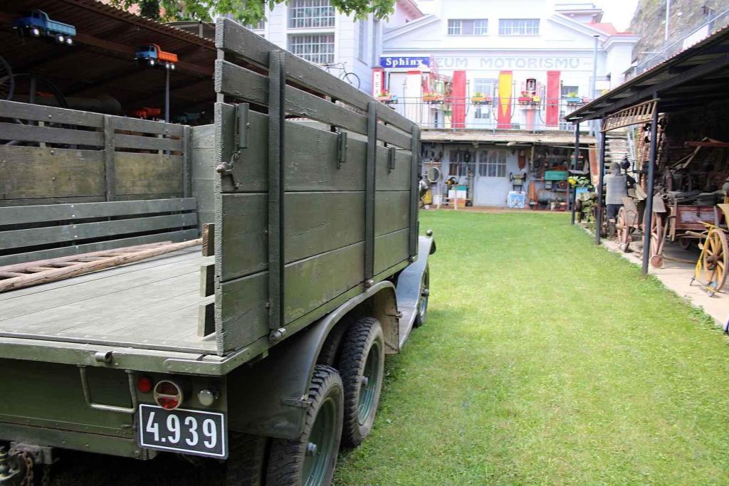 Vojenská Tatra 72 Jana Drozda vyhrála na slavkovském Veteranfestu první místo ve své kategorii.