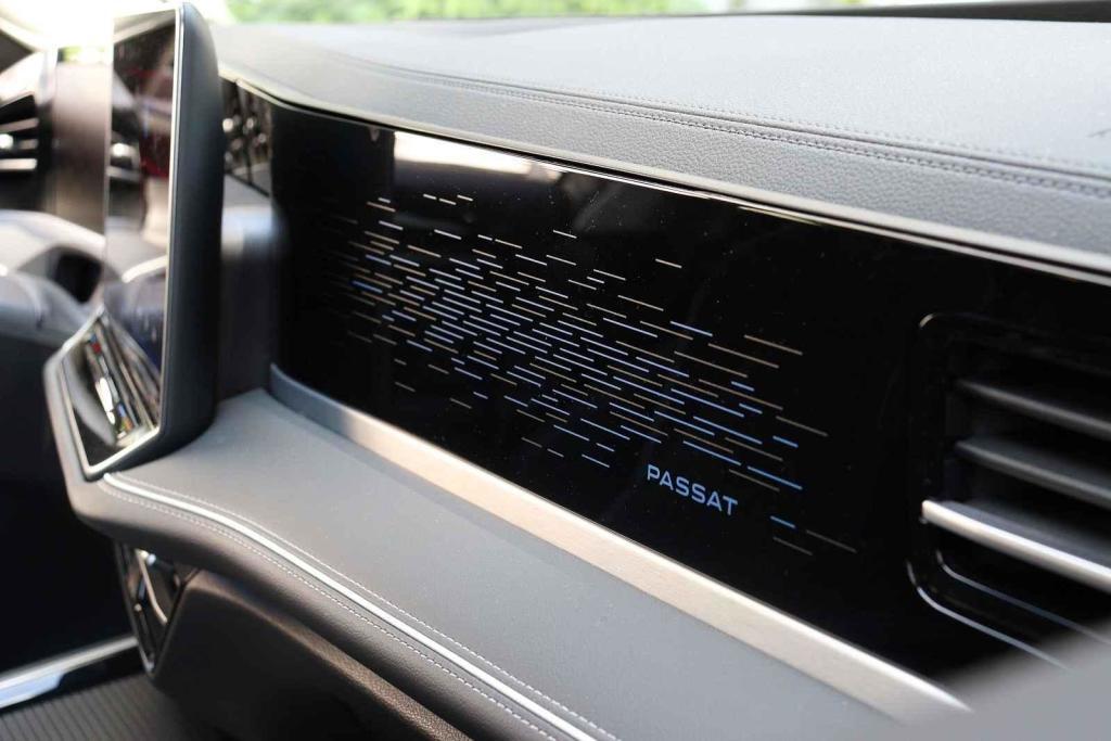 Volkswagen Passat B9 2.0 TDI