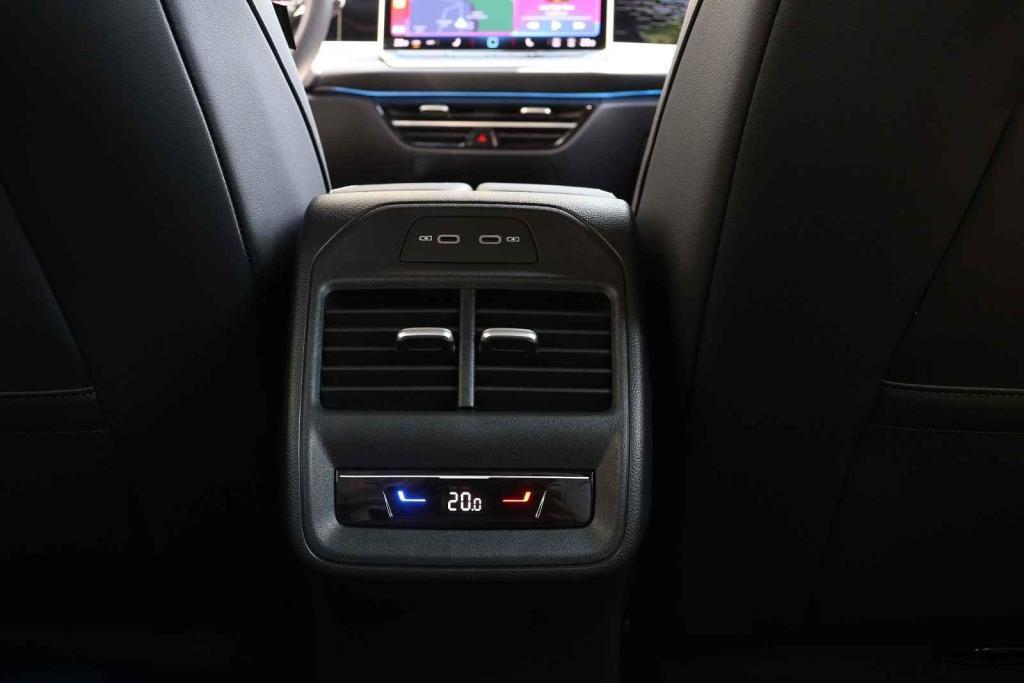 Volkswagen Passat B9 2.0 TDI
