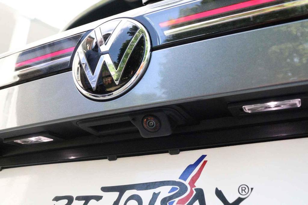Volkswagen Passat B9 2.0 TDI