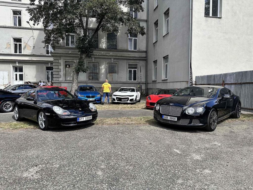 První ročník akce Fueltra - The Meet #1 přilákal stovky návštěvníků.