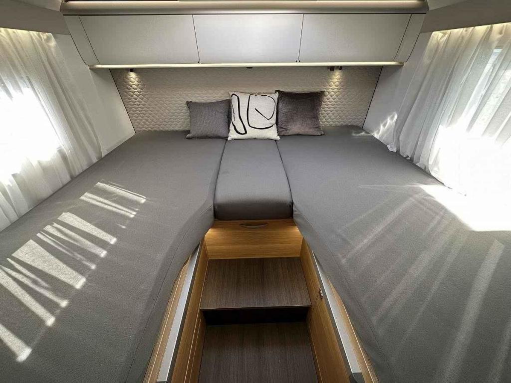 Adria Matrix Plus 670 SL