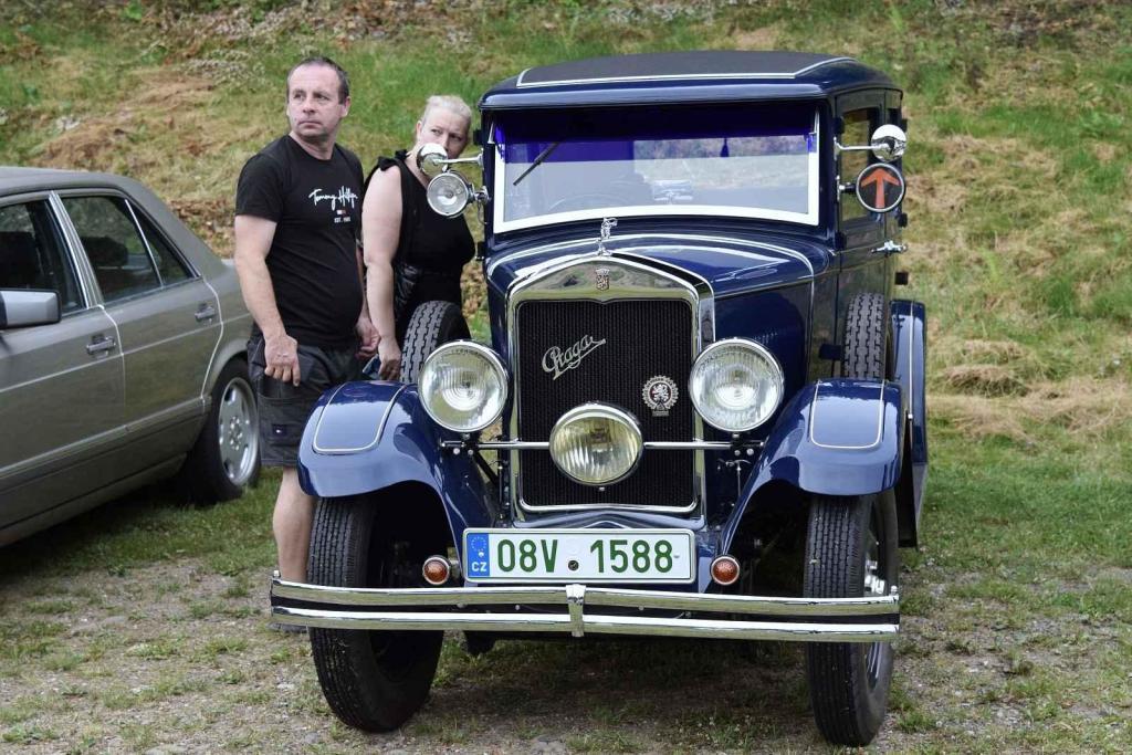 Hasičské hřiště v Huti obsadil další ročník Veterán Show.