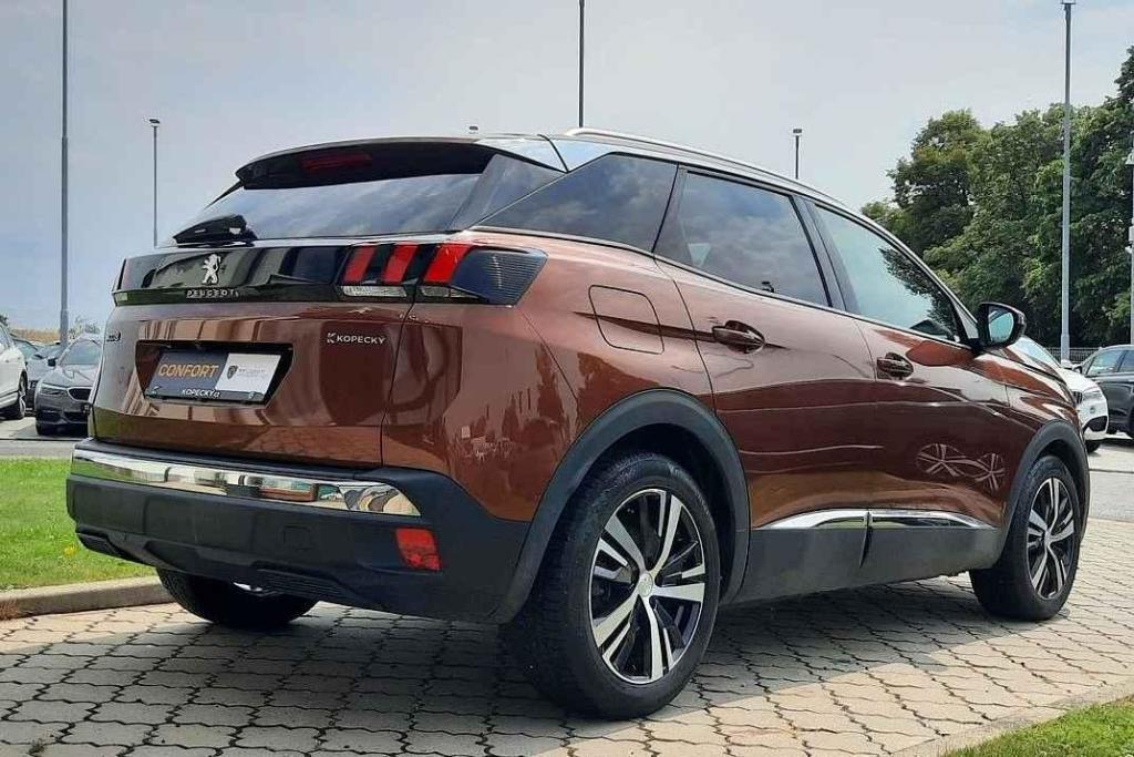Peugeot 3008 ALLURE 1,5 BHDi