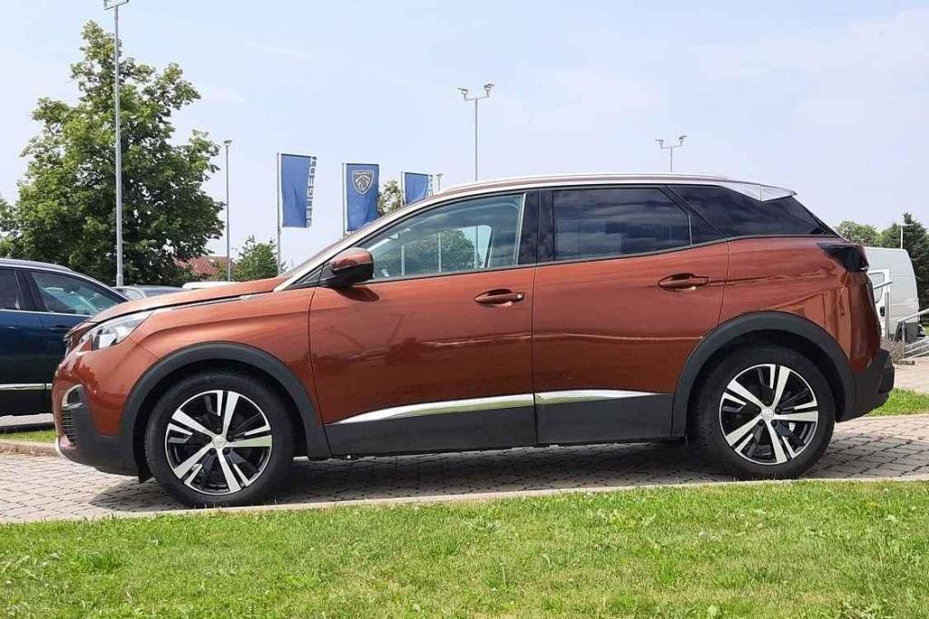 Peugeot 3008 ALLURE 1,5 BHDi