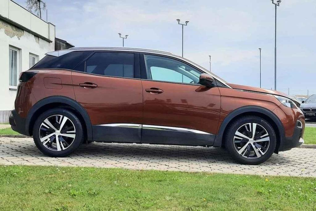 Peugeot 3008 ALLURE 1,5 BHDi