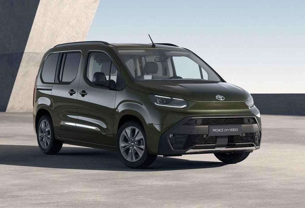Velkoprostorové vozy a malé osobní dodávky - nejlepší Toyota Proace City - 1276 kusů