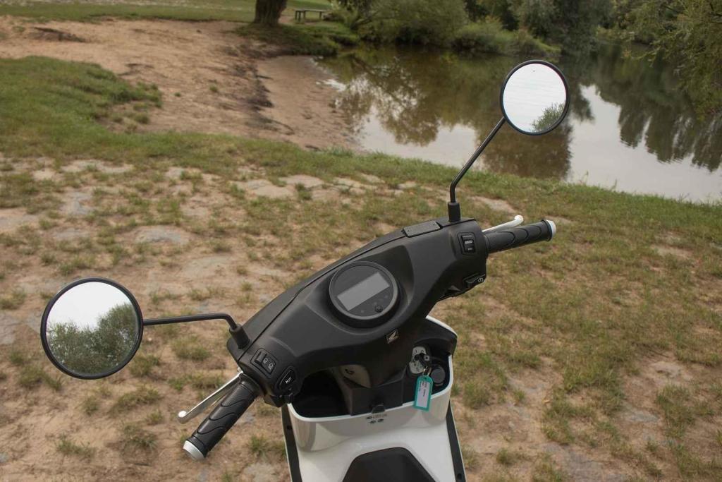 test elektroskútr Honda EM1 e: