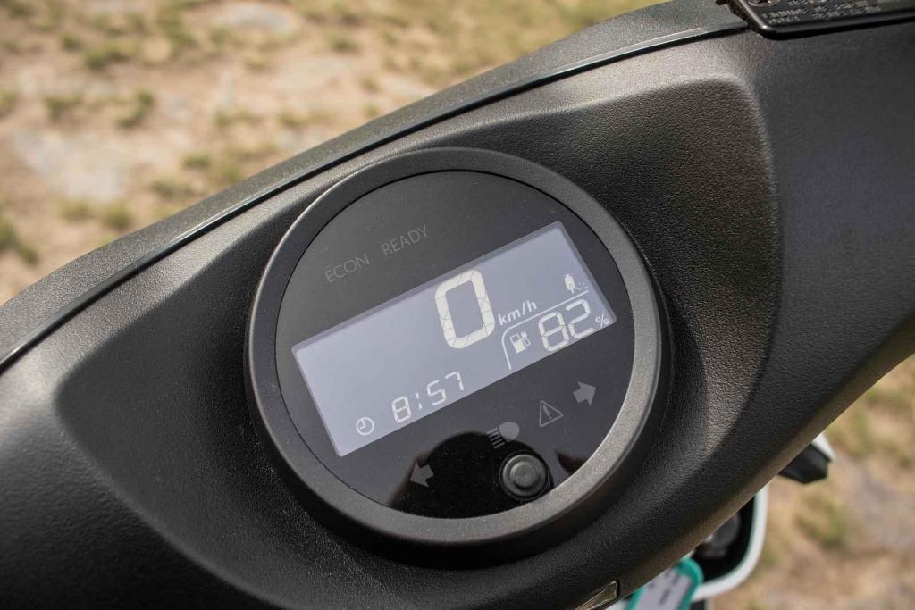 test elektroskútr Honda EM1 e: