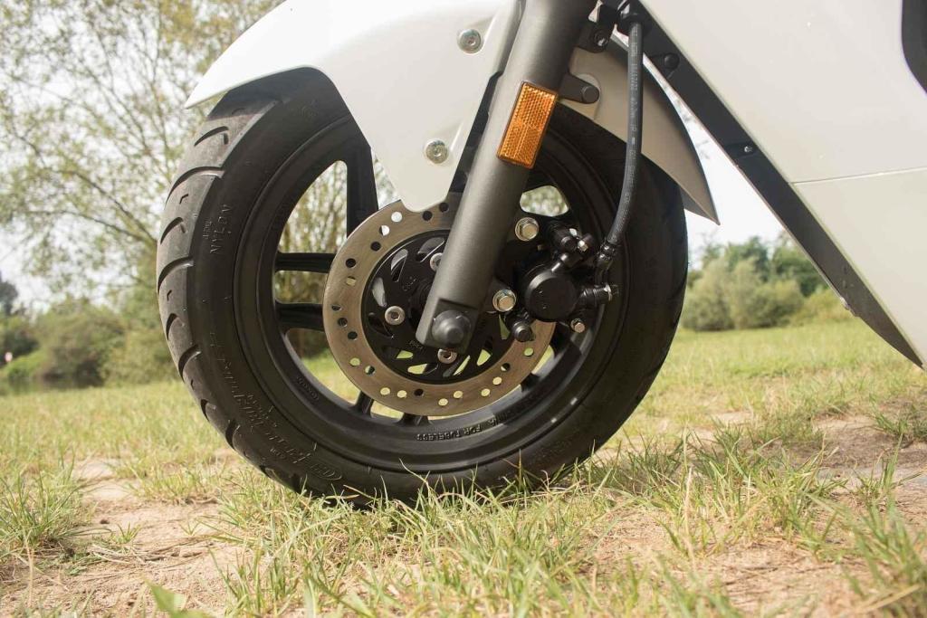 test elektroskútr Honda EM1 e: