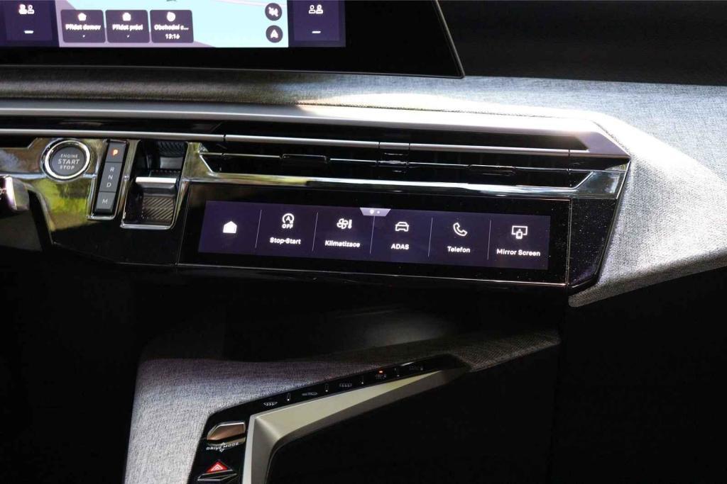 Peugeot 3008 1.2 PureTech Hybrid
