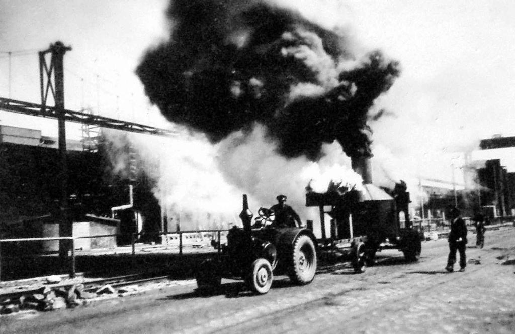 Šfafetu převazl traktor Lanz Bulldog. Zde je na snímku z 30. července.