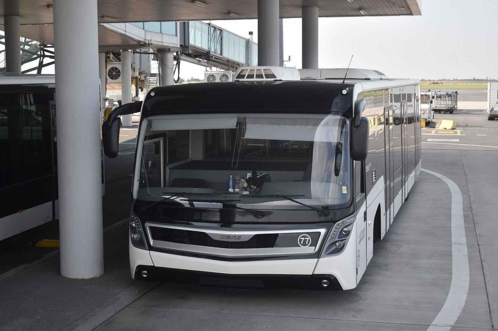 Cobus je takový rozšířený autobus