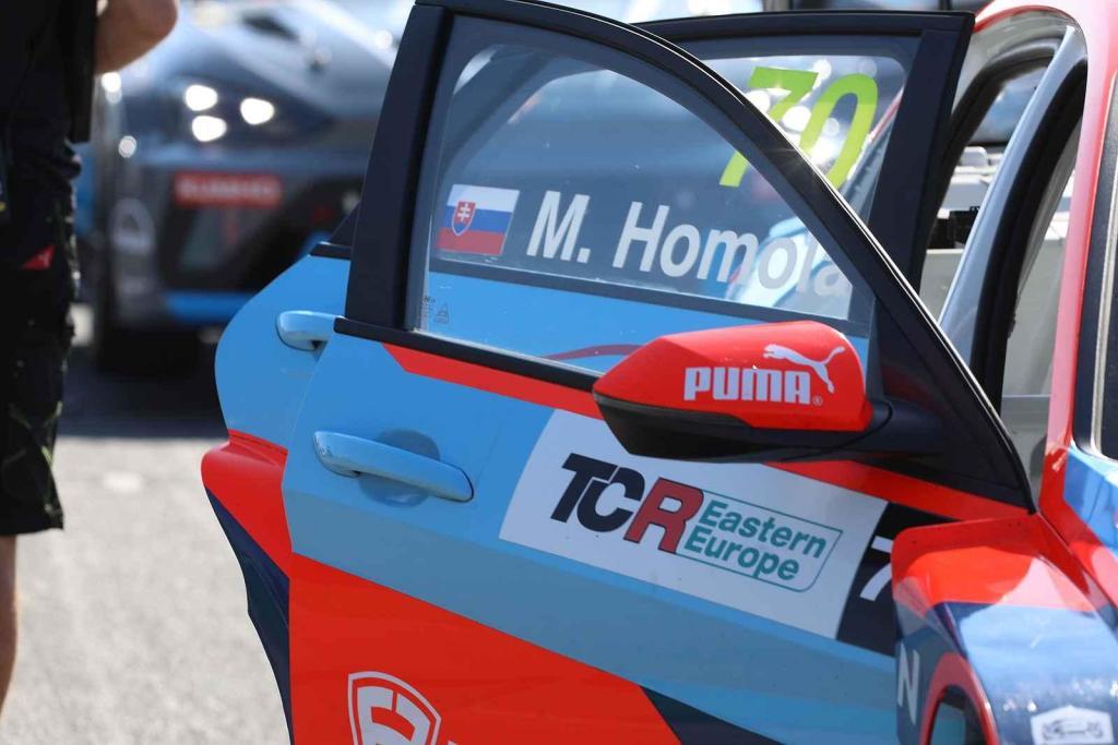 Na Automotodromu Brno se o víkendu konal jeden z vrcholů sezony - Masaryk Racing Days.