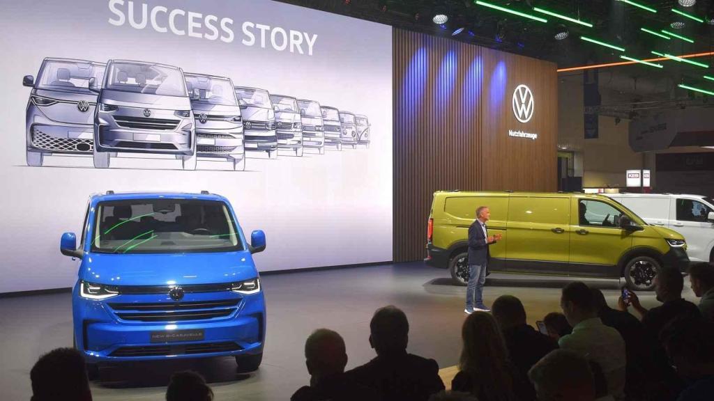 Oficiální premiéra - představení vozu Volkswagen Transporter sedmé generace v Hannoveru.