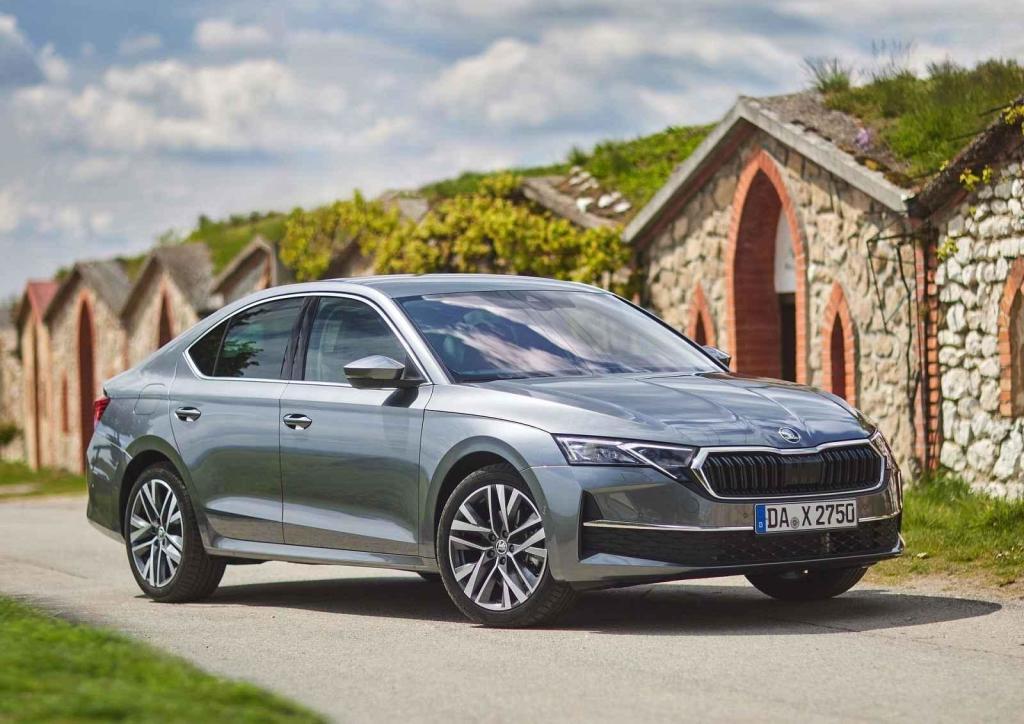 Octavia je levnější o 30 000 Kč ve verzi Selection