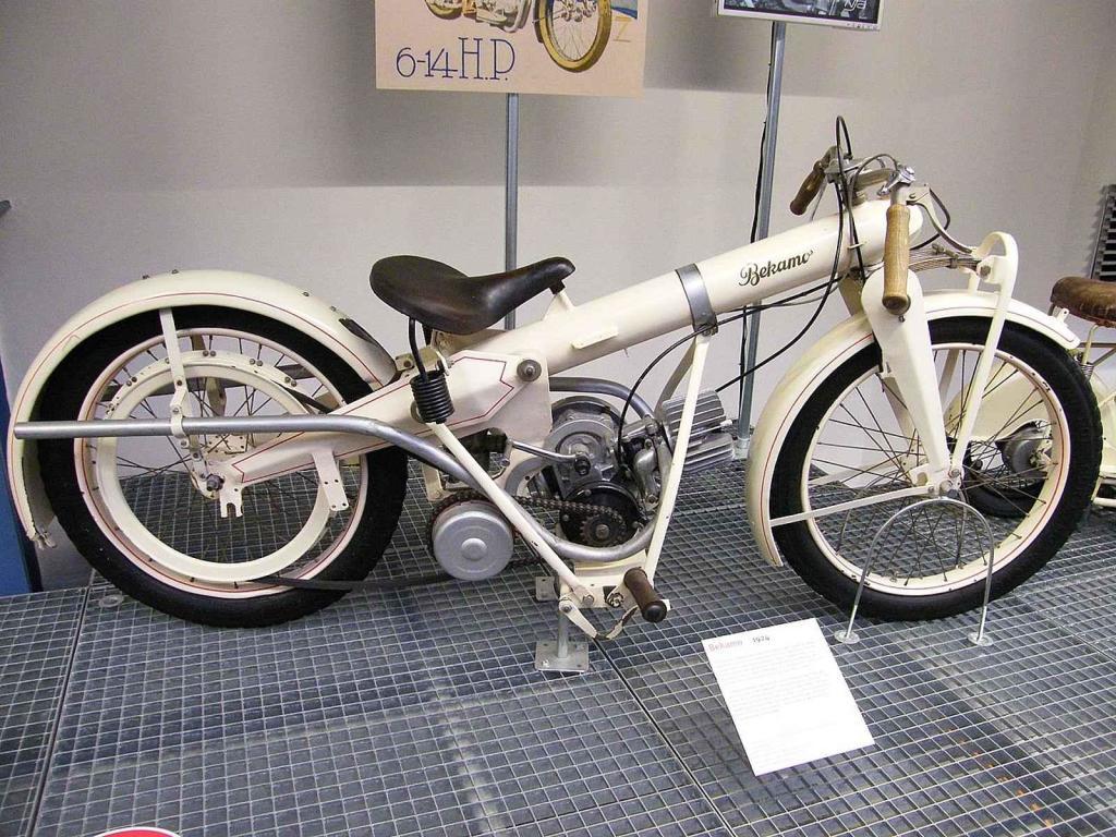 Motocykl Bekamo 125ccm z roku 1924 je exponátem Národního technického muzea v Praze.