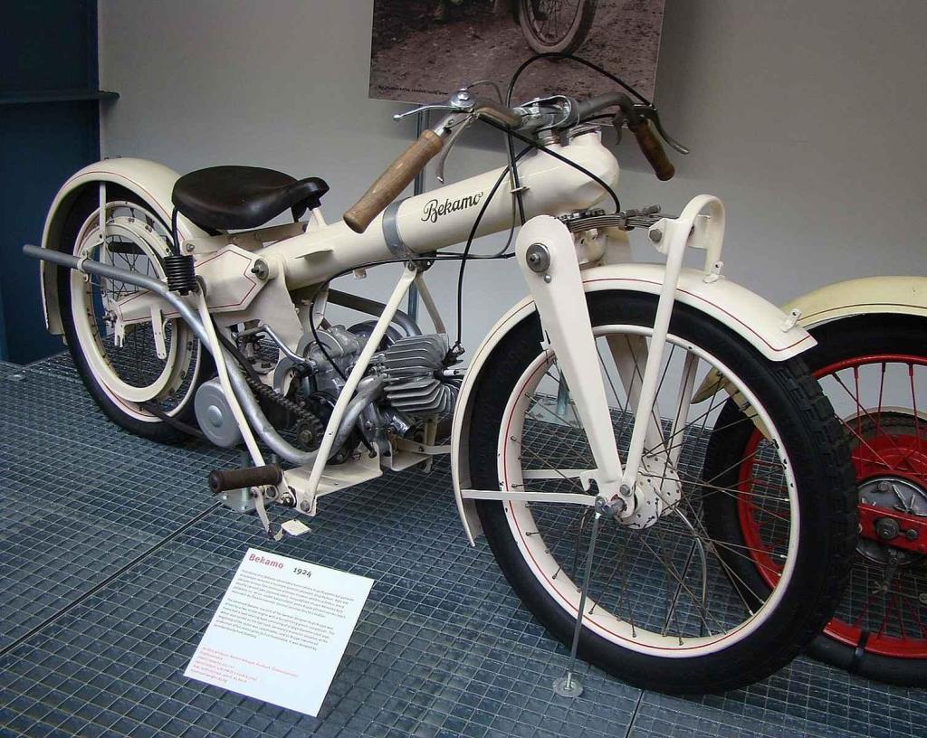 Motocykl Bekamo 125ccm z roku 1924 je exponátem Národního technického muzea v Praze.