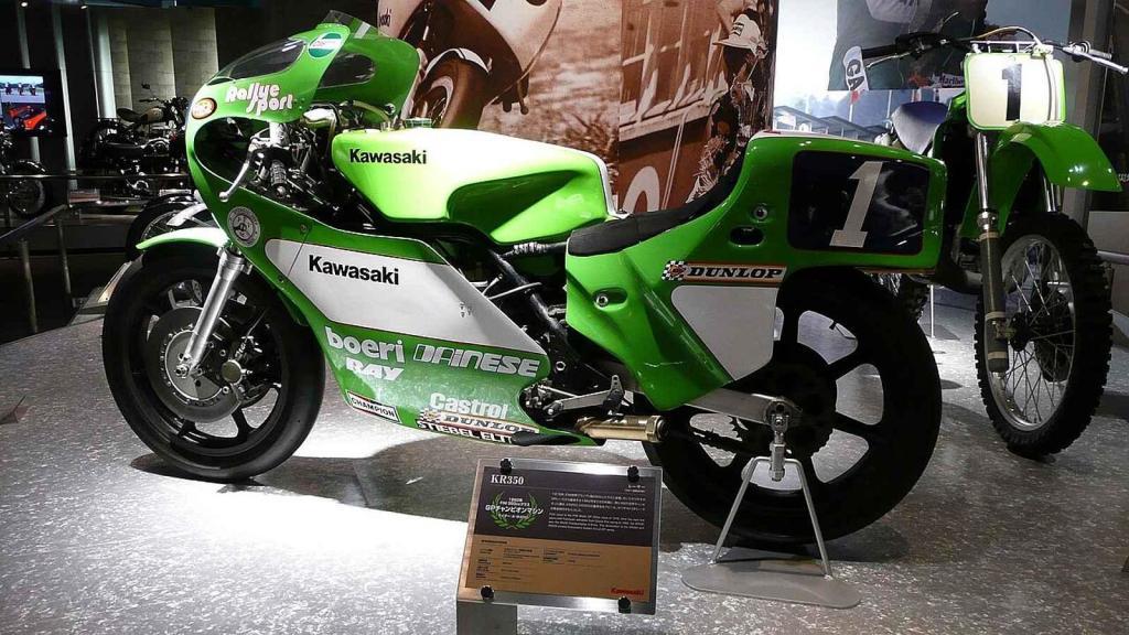 Kawasaki KR350 Toniho Manga z roku 1982.