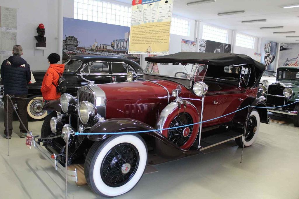 Cadillac La Sale 1928.