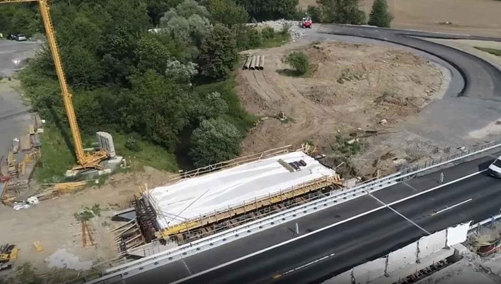 Připomeňte si, jak vypadaly práce na D46 na Vyškovsku v uplynulých měsících.
