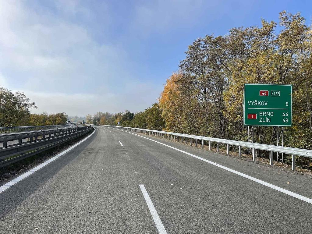 Takto vypadala dálnice D46 u Vyškova v uplynulých dnech.