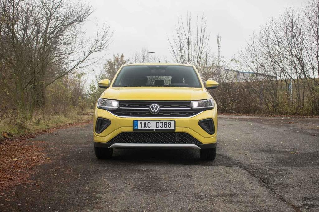 V nabídce ho najdete pouze s benzinovými motory, celkem ve třech variantách.