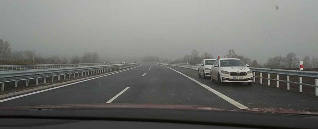 Ještě před Vánoci se otevřou poslední budované kilometry dálnice D4, přípravy v těchto dnech finišují.