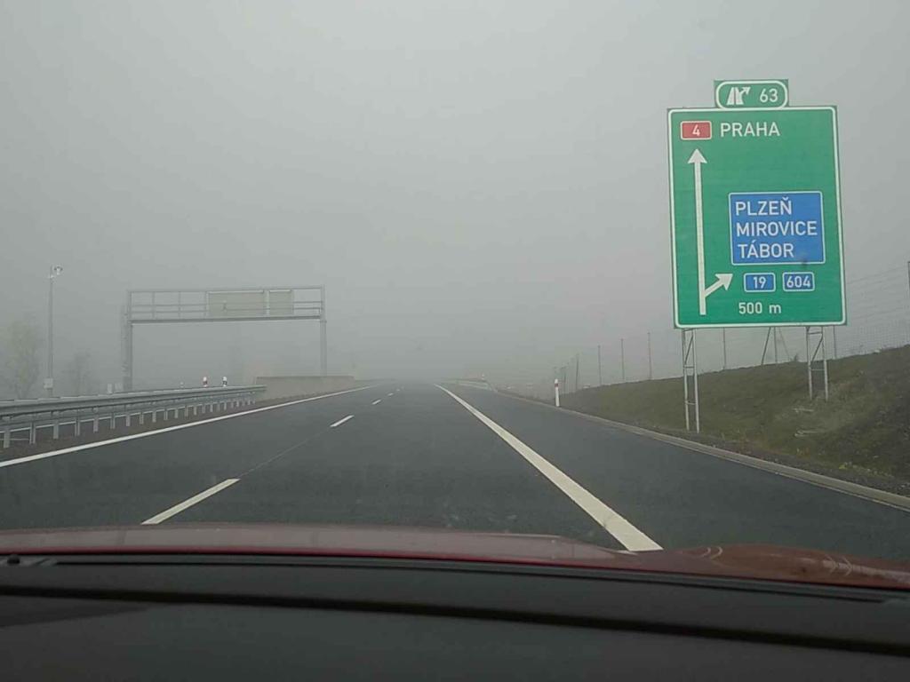 Ještě před Vánoci se otevřou poslední budované kilometry dálnice D4, přípravy v těchto dnech finišují.