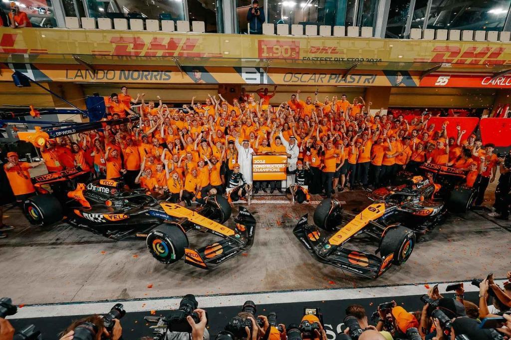 McLaren slaví konstruktérský titul F1. Poprvé od roku 1998